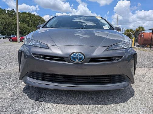 Magnetic Gray Metallic 2019 Toyota Prius LE