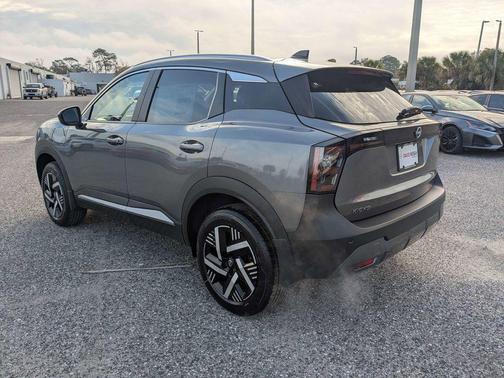 Gun Metallic 2026 Nissan Kicks SV