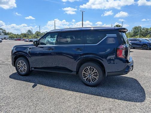2025 Nissan Armada SL 4WD