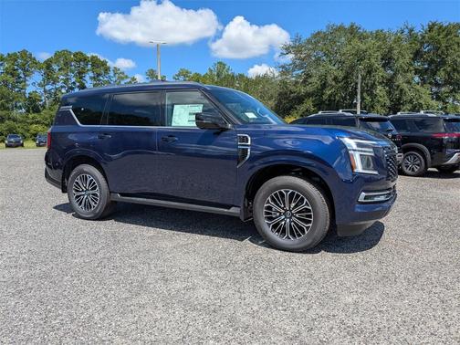 2025 Nissan Armada SL 4WD