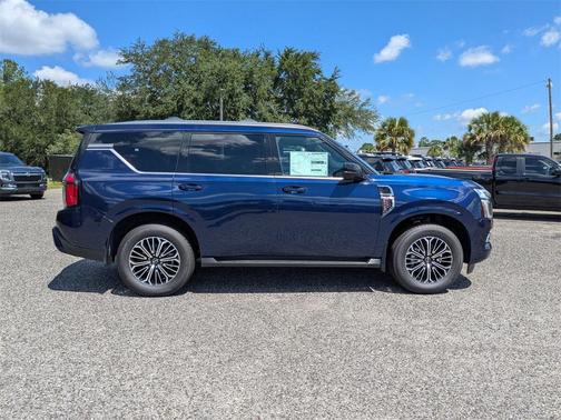 2025 Nissan Armada SL 4WD