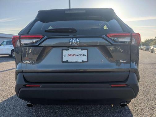 Magnetic Gray Metallic 2025 Toyota RAV4 XLE