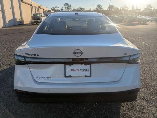 Aspen White Tricoat 2026 Nissan Sentra SL