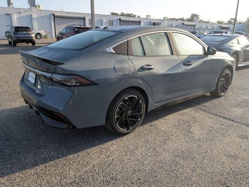 Atlantic Gray Metallic 2026 Nissan Sentra SR