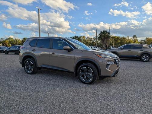 2025 Nissan Rogue SV