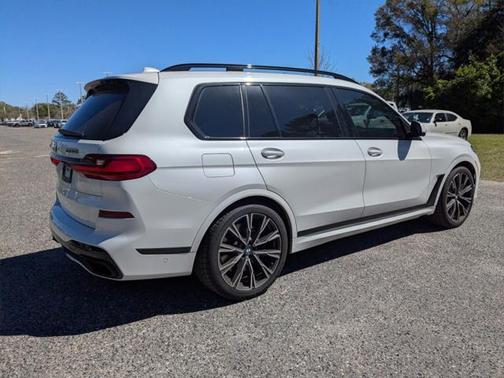 2020 BMW X7 M50i