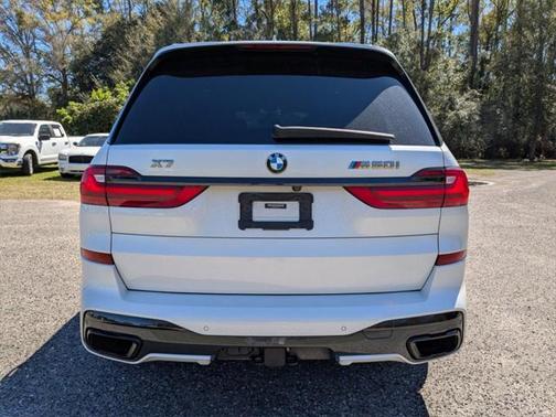 2020 BMW X7 M50i
