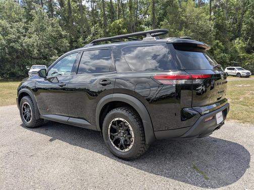 2025 Nissan Pathfinder Rock Creek 4WD