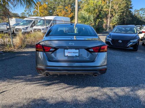 2025 Nissan Altima 2.5 SL