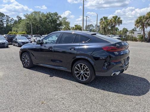 2025 BMW X6 xDrive40i