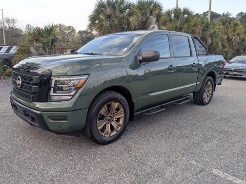 Green Metallic 2024 Nissan Titan SV