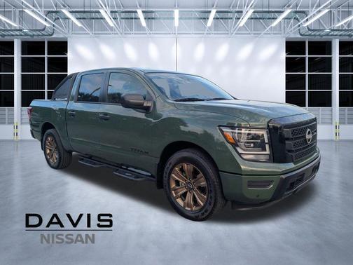 Green Metallic 2024 Nissan Titan SV