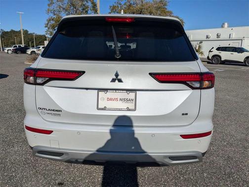2024 Mitsubishi Outlander SE 2.5 2WD