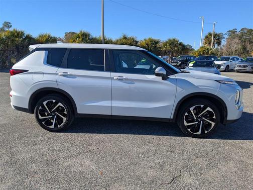 2024 Mitsubishi Outlander SE 2.5 2WD