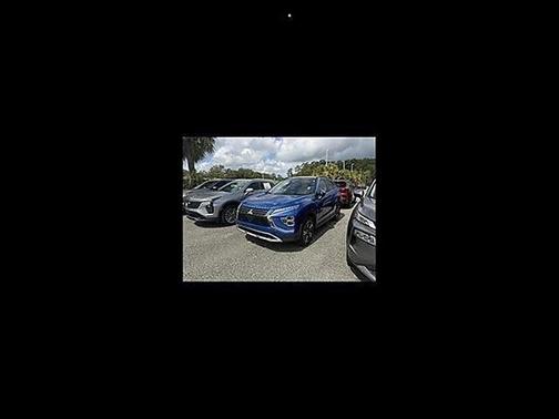 Lightning Blue Metallic 2024 Mitsubishi Eclipse Cross SE