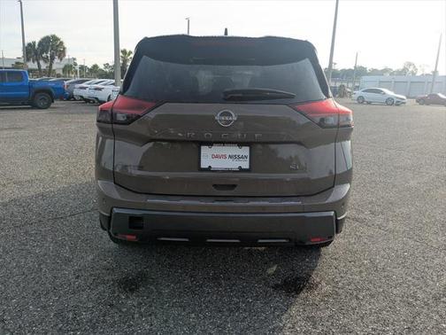2025 Nissan Rogue SL