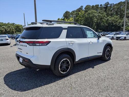 2025 Nissan Pathfinder Rock Creek 4WD