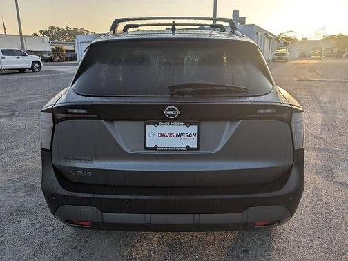 Gun Metallic 2026 Nissan Kicks SV
