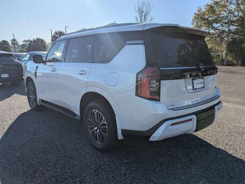 2026 Nissan Armada SL