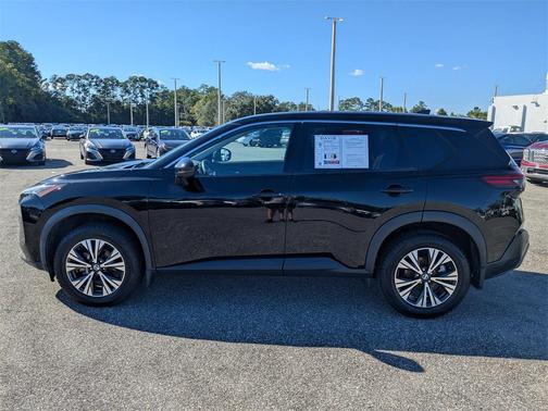 2022 Nissan Pathfinder SL 4WD