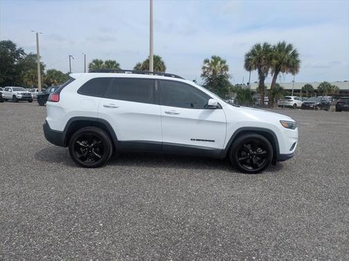 2020 Jeep Cherokee Altitude