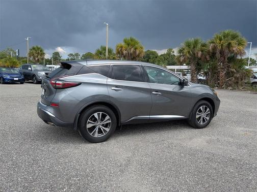 2022 Nissan Murano S FWD