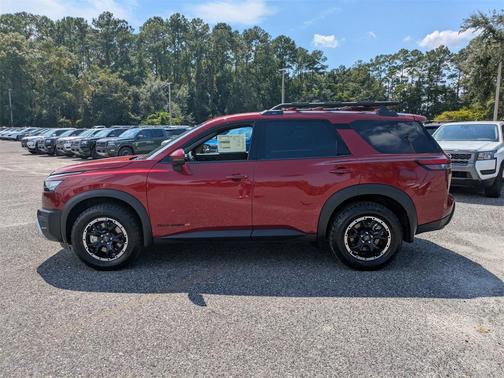 2025 Nissan Pathfinder Rock Creek 4WD