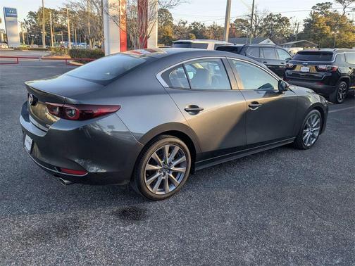 2025 Mazda Mazda3 FWD w/Preferred Package