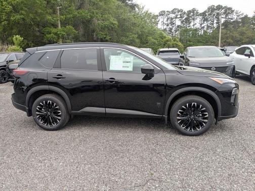 Super Black 2026 Nissan Rogue Dark Armor