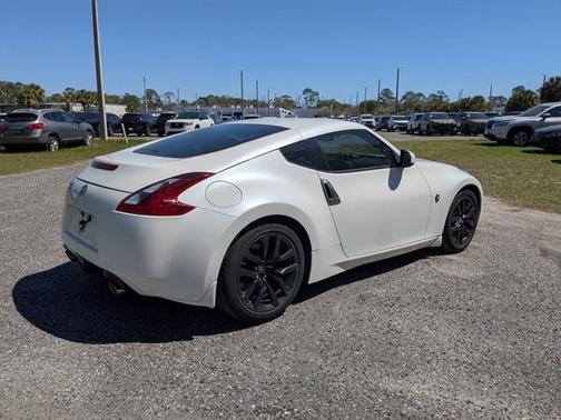2018 Nissan 370Z Base