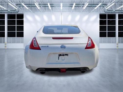 2018 Nissan 370Z Base