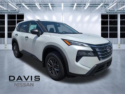 2025 Nissan Rogue S