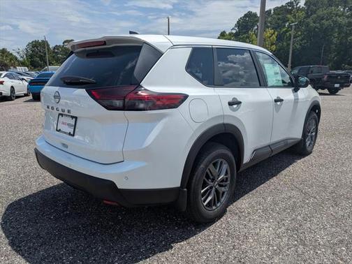 2025 Nissan Rogue S