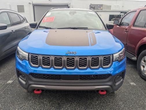 2025 Jeep Compass Trailhawk