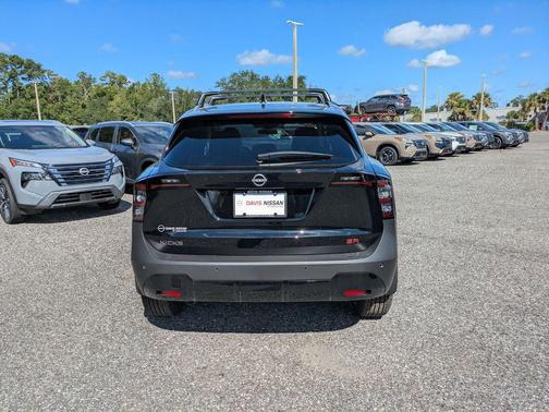Super Black 2026 Nissan Kicks SR