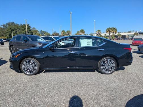 2025 Nissan Altima 2.5 SL