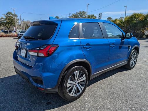 2025 Mitsubishi Outlander Sport SE