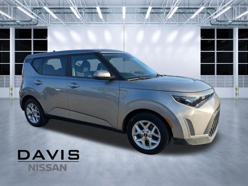 Steel Gray 2023 Kia Soul LX