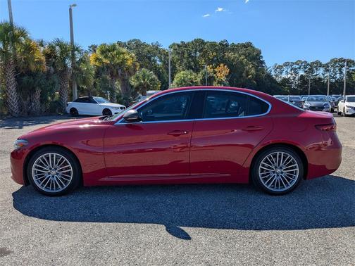 2019 Alfa Romeo Giulia Ti Lusso