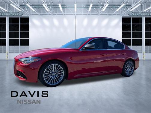 2019 Alfa Romeo Giulia Ti Lusso