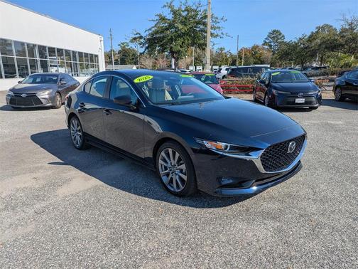 2025 Mazda Mazda3 FWD w/Preferred Package