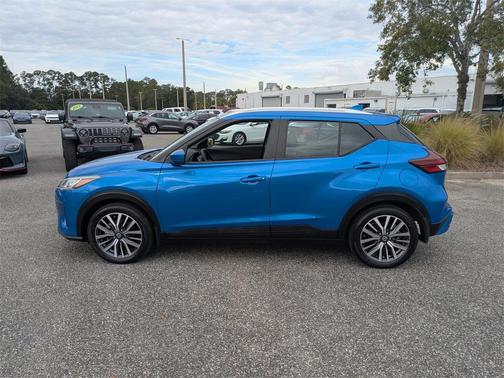 2021 Nissan Kicks SV