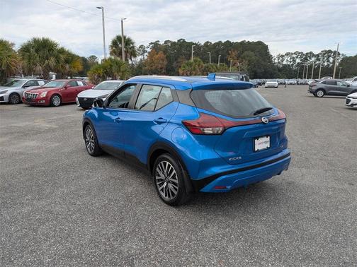 2021 Nissan Kicks SV