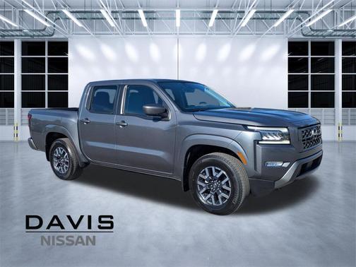 2024 Nissan Frontier SL