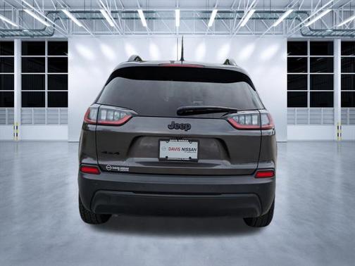 2023 Jeep Cherokee Altitude