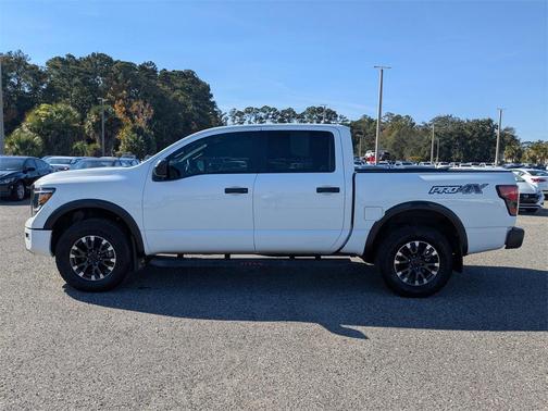 2024 Nissan Titan PRO-4X
