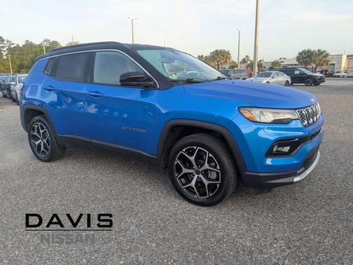 Hydro Blue Pearlcoat 2025 Jeep Compass Limited
