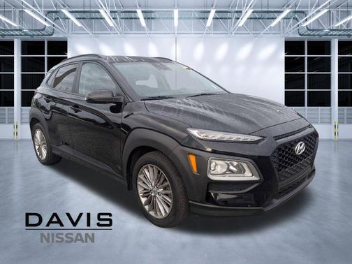 Ultra Black 2021 Hyundai KONA SEL