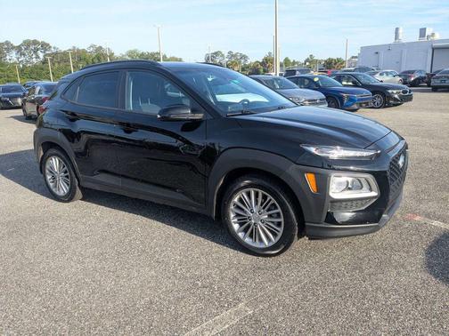 Ultra Black 2021 Hyundai KONA SEL