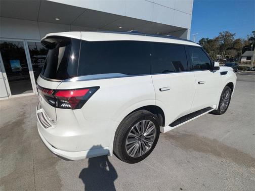 2025 INFINITI QX80 SENSORY AWD